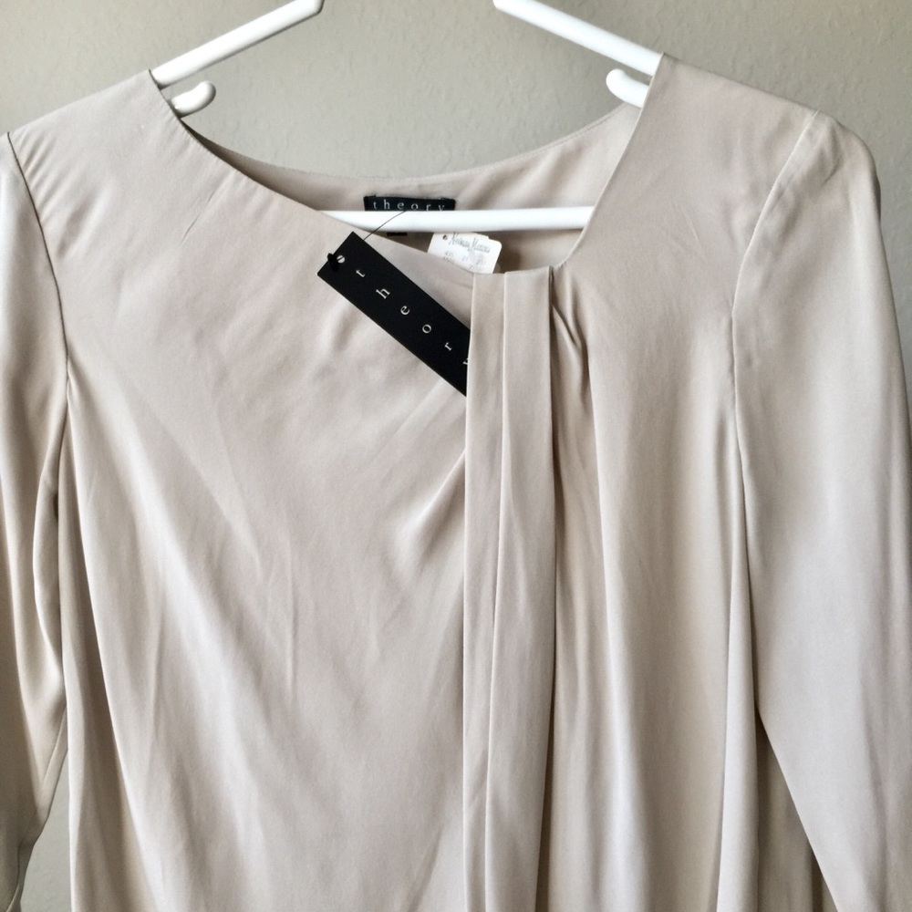 Closet Clear Out!⚡️THEORY Silk Top - Picture 2 of 7